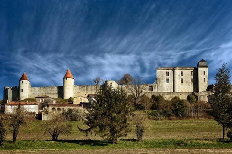 Bourguette Villa Saint-Paul-Lizonne Exterior photo